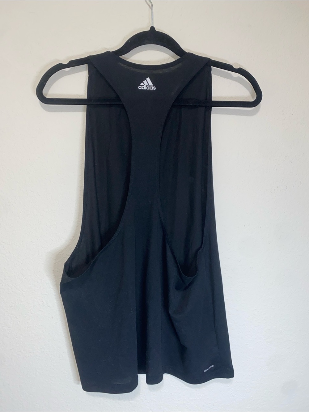 💋Adidas Climate Women’s XL black tank top!
